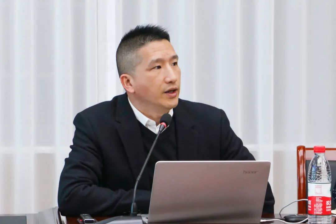 近视手术不再陌生,陈世豪院长带你走近近视激光手术!